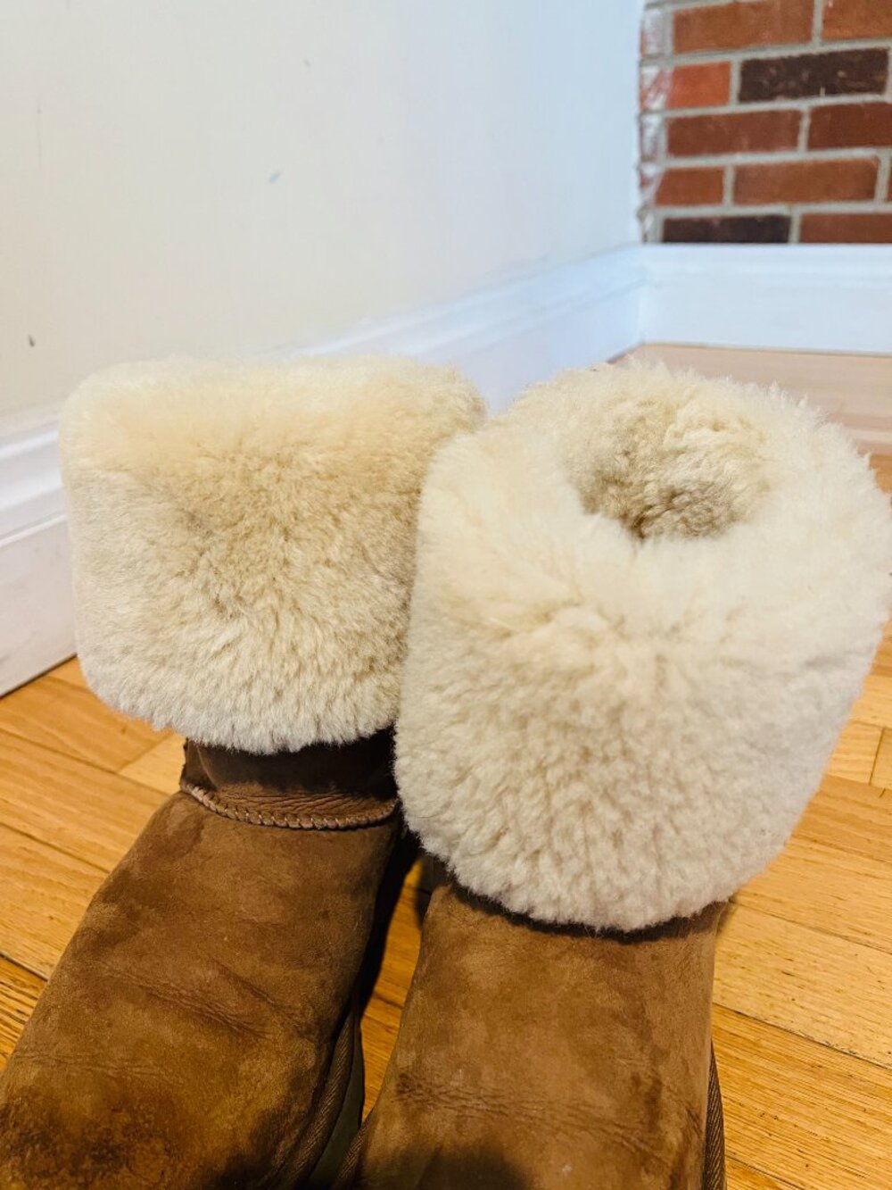 Women’s Ugg Classic Tall II Sheepskin Pull-On Boots SIze 9 - Picture 10 of 16
